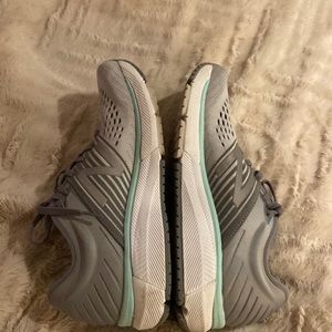 New Balance Running Course size 8. Grey and aqua trim